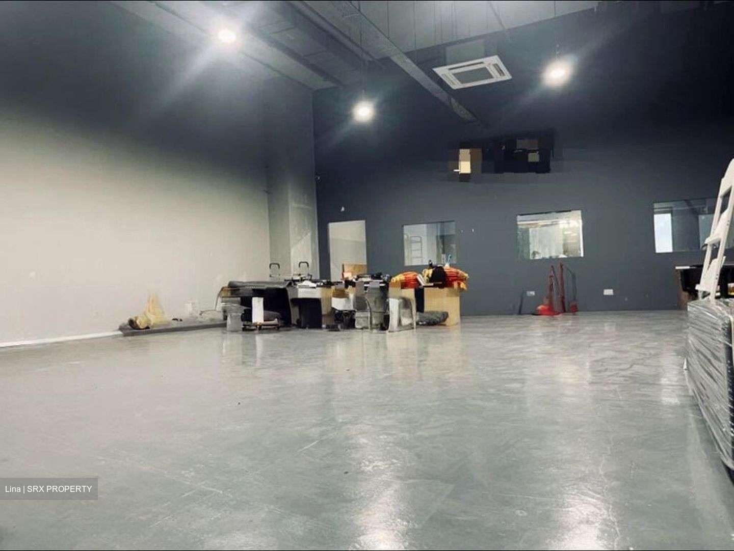 Carros Centre (D25), Factory #577699611